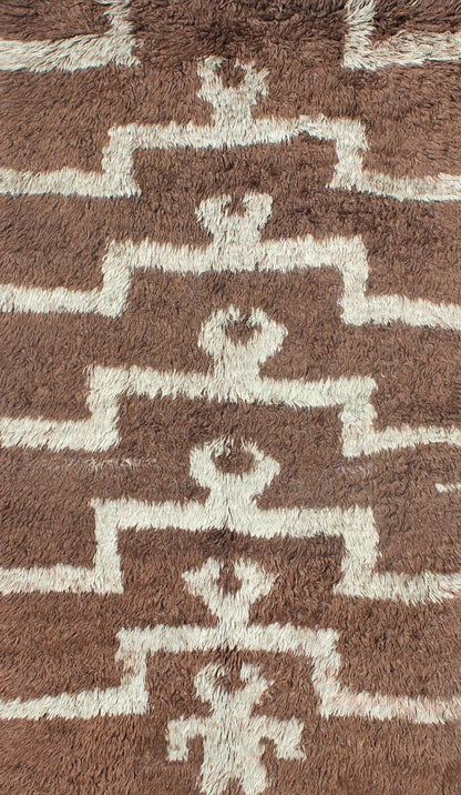 Mid - Century Modern Turkish Tulu with Tribal Pattern in Ice Blue and Brown Vintage Turkish Tulu Carpet, Rug EN - 140515. Keivan Woven Arts country of origin / type: Turkey / Tulu circa mid - 20th century. This vintage Tulu from mid - 20th centur... - Keivan Woven ArtsEN - 140515 - 5676Rug