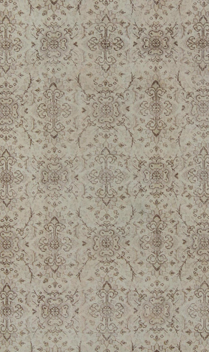 Vintage Turkish Oushak Carpet with Botanical Motifs Set on an Cream Ground Vintage Turkish Oushak Carpet with Botanical Motifs Set on an Ivory Ground Vintage Oushak. Keivan Woven Arts / Rug/EN - 140567. Mid - 20th Century Turkish. Measures: 5'7 ... - Keivan Woven ArtsEN - 140567 - 5700Rug