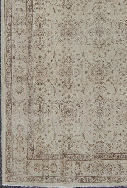 Vintage Turkish Oushak Carpet with Botanical Motifs Set on an Cream Ground Vintage Turkish Oushak Carpet with Botanical Motifs Set on an Ivory Ground Vintage Oushak. Keivan Woven Arts / Rug/EN - 140567. Mid - 20th Century Turkish. Measures: 5'7 ... - Keivan Woven ArtsEN - 140567 - 5700Rug
