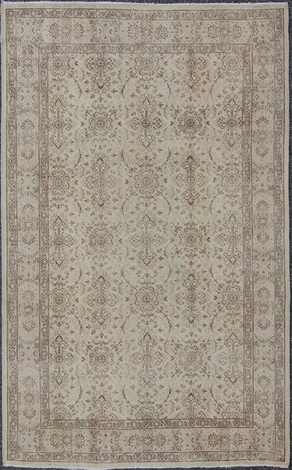 Vintage Turkish Oushak Carpet with Botanical Motifs Set on an Cream Ground Vintage Turkish Oushak Carpet with Botanical Motifs Set on an Ivory Ground Vintage Oushak. Keivan Woven Arts / Rug/EN - 140567. Mid - 20th Century Turkish. Measures: 5'7 ... - Keivan Woven ArtsEN - 140567 - 5700Rug