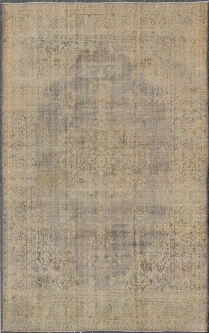 Distressed Turkish Carpet with Floral Design in Taupe, Gray and Ivory This vintage Turkish carpet has been neutralized to create faded pigments with a floral design. Neutral colors include many shades of taupe, gray, and ivory, with brown outlin... - Keivan Woven ArtsEN - 140589 - 6103Rug