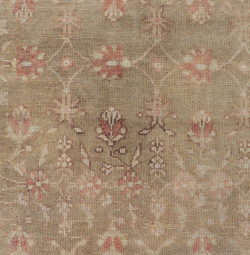 All - over floral vintage Turkish Oushak runner in tan with salmon and taupe hints, rug en - 140600, country of origin / type: Turkey / Oushak, circa 1940 This unique vintage Turkish Oushak runner features an all - over design of subdued ivory blossom... - Keivan Woven ArtsEN - 140600 - 6111Rug