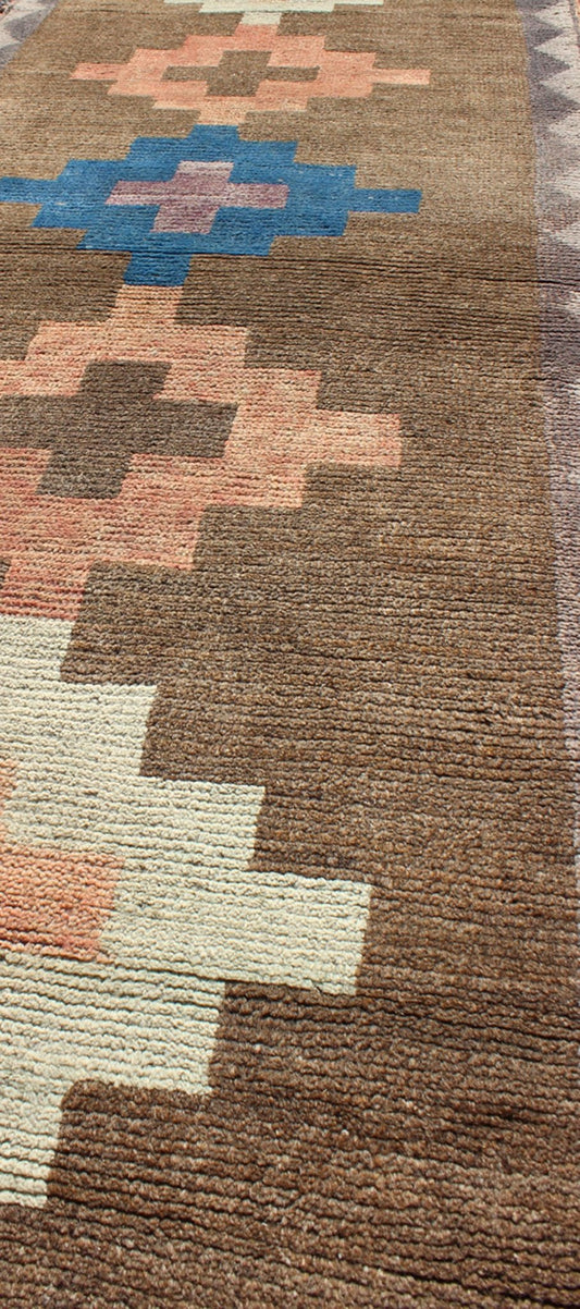 Vintage Turkish Tulu runner with tribal design in light pink, blue, lavender, rug en - 140710, country of origin / type: Turkey / Tulu, circa 1940 This Tulu runner contains four tribal medallions (in light pink, blue, ivory, and lavender) laid acr... - Keivan Woven ArtsEN - 140710 - 6384Rug