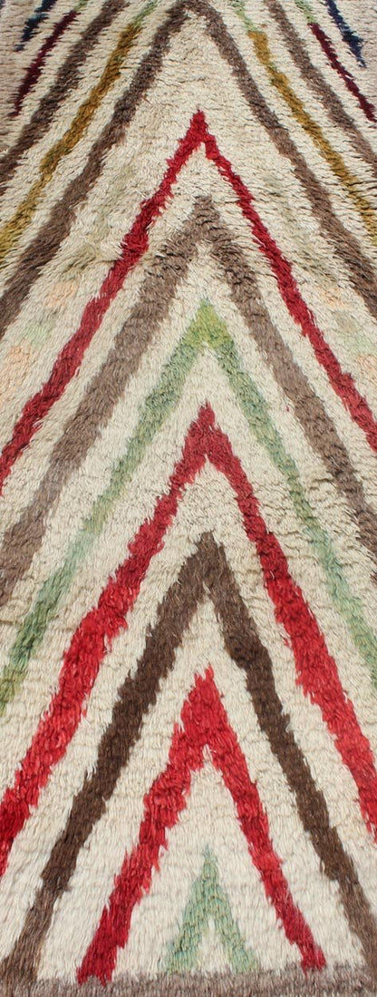 Vintage Turkish Tulu Runner with Tribal Design in Cream, Green, Red and Brown. Vintage Turkish Tulu Runner with Tribal Design. Keivan Woven Arts / rug EN - 140718, country of origin / type: Turkey / Tulu, circa 1940. This Tulu runner contai... - Keivan Woven ArtsEN - 140718 - 6009Rug