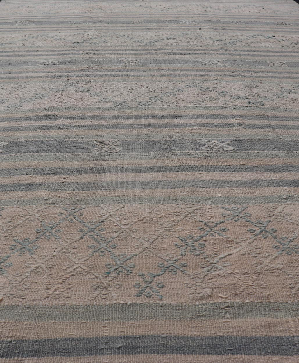 Measures: 5'3 x 9'5 Vintage Turkish Flat - Weave Kilim with Embroideries in Blue, Brown, and Cream. Keivan Woven Arts / rug EN - 14073, country of origin / type: Turkey / Kilim, circa 1950 - Keivan Woven ArtsEN - 14073 - 21775Rug