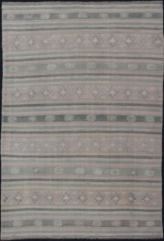 Measures: 5'9 x 9'0 Flat - Weave Hand Woven Kilim with Embroideries in Taupe, Tan, Blue and Gray. Keivan Woven Arts / rug EN - 14083, country of origin / type: Turkey / Kilim, circa 1950 This vintage Turkish Kilim rug features a contemporary geo... - Keivan Woven ArtsEN - 14083 - 22722Rug