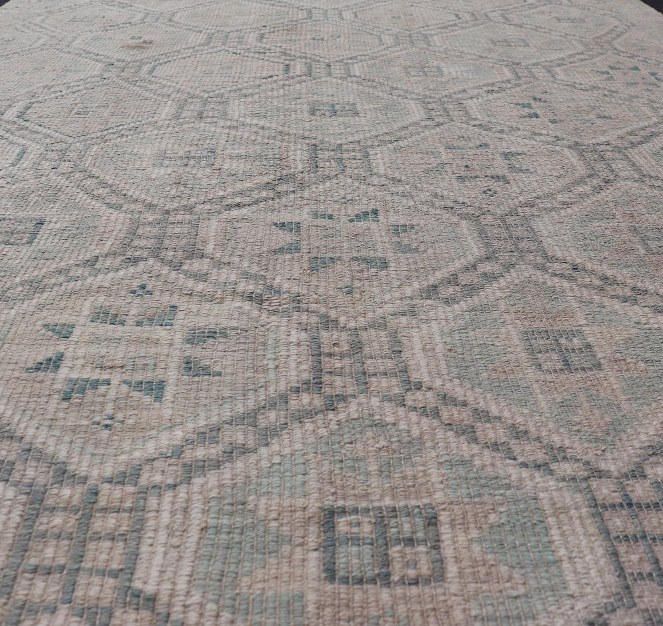 Measures: 6'5 x 10 Vintage Turkish Embroidered Rug with Geometric Diamond Design in Green, Lt Blue. Keivan Woven Arts / rug EN - 14085, country of origin / type: Turkey / Kilim, circa 1950. This geometric Kilim from Turkey bears a repeating di... - Keivan Woven ArtsEN - 14085 - 21781Rug