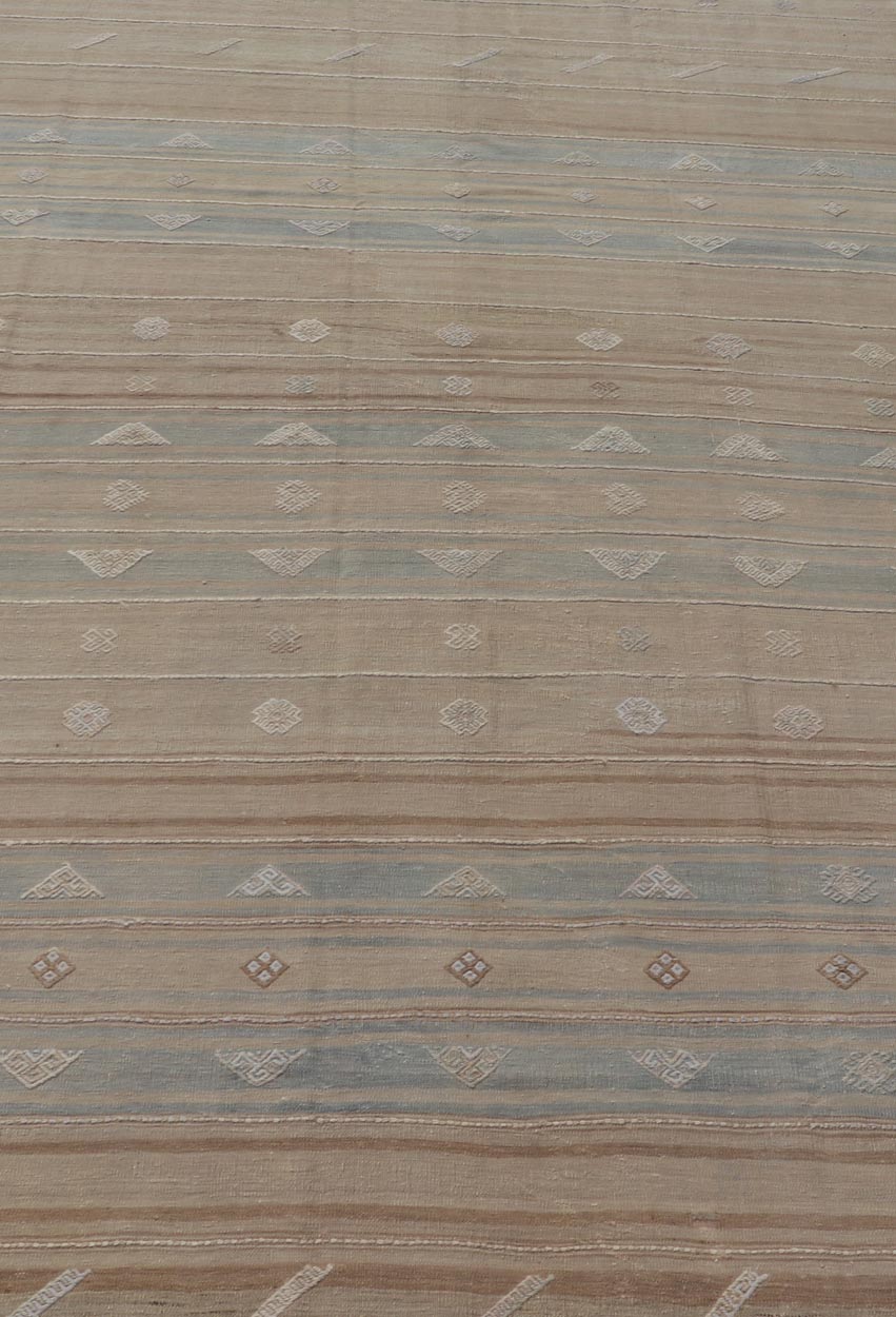 Measures: 5'11 x 9'5 Vintage Turkish Kilim Stripes in Tan, Light Blue, Brown with Geometric Motifs. Keivan Woven Arts / rug EN - 14096, country of origin / type: Turkey / Kilim, circa Mid - 20th Century. This vintage flat - woven Kilim features a mini... - Keivan Woven ArtsEN - 14096 - 21793Rug