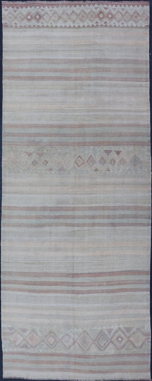 Vintage Gallery Turkish Kilim Runner with Creams, Soft Coral and Light Brown Minimalist design with stripe design Turkish Kilim gallery runner in cream, light brown and soft red/coral color. Keivan Woven Arts / rug EN - 141121, country of origin /... - Keivan Woven ArtsEN - 141121 - 17104Rug