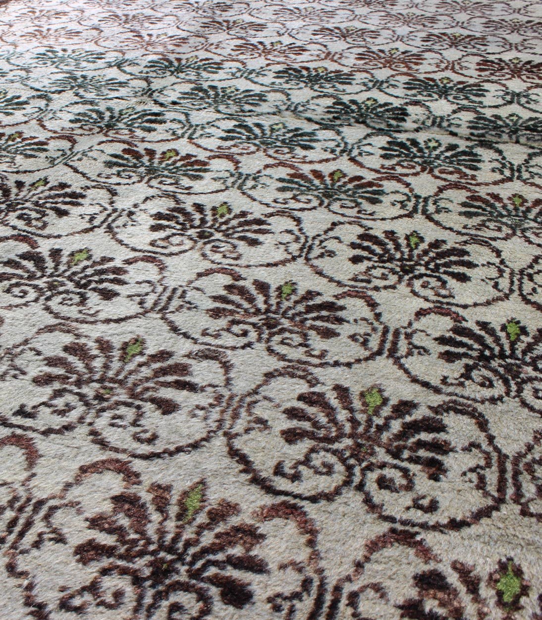 Vintage Hand Knotted Turkish Oushak Rug With All - Over Design in Chocolate Brown, Ivory, Green Vintage Turkish Oushak rug with all - over design in chocolate brown, ivory, green, Keivan Woven Arts / rug EN - 141300, country of origin type: turkey Ous... - Keivan Woven ArtsEN - 141300 - 6656Rug