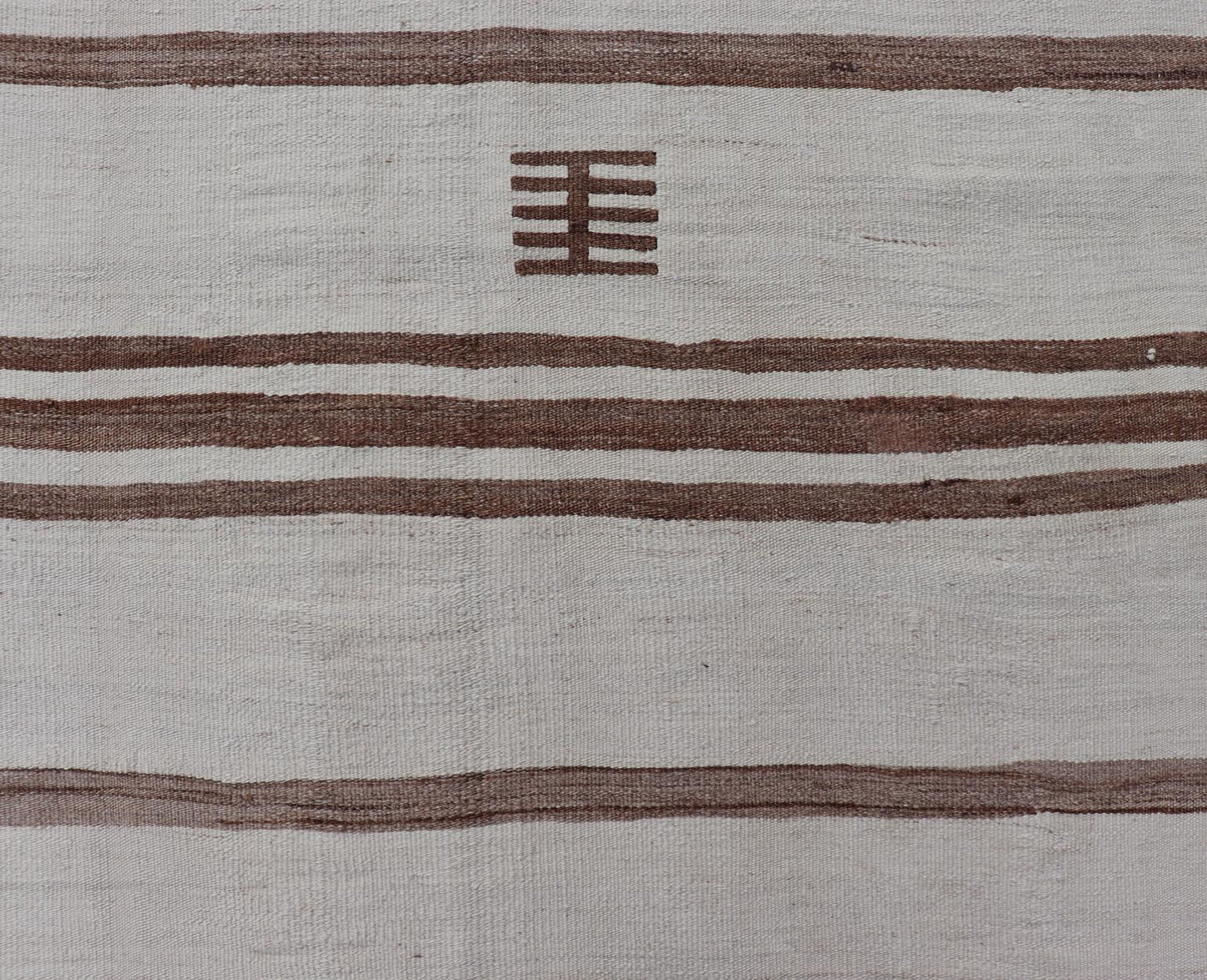 Measures: 4'1 x 12'7 Vintage Gallery Turkish Natural Kilim with Stripes in Ivory, Taupe and Brown. Keivan Woven Arts / rug EN - 14133, country of origin / type: Turkey / Kilim, circa Mid - 20th Century. This flat - woven Kilim gallery runner f... - Keivan Woven ArtsEN - 14133 - 21799Rug