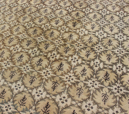 Mid - Century Modern vintage Rug with repeating All Over Design. Measures: 5'8 x 8'6. Mid - Century Modern Rug with Contemporary Design. Keivan Woven Arts, En - 141405, 1950's Vintage Turkish Rug in modern design. All Over Design Mid - C... - Keivan Woven ArtsEN - 141405 - 6674Rug