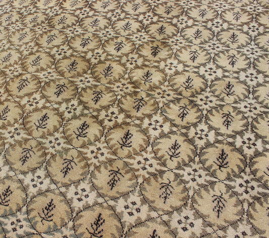 Mid - Century Modern vintage Rug with repeating All Over Design. Measures: 5'8 x 8'6. Mid - Century Modern Rug with Contemporary Design. Keivan Woven Arts, En - 141405, 1950's Vintage Turkish Rug in modern design. All Over Design Mid - C... - Keivan Woven ArtsEN - 141405 - 6674Rug