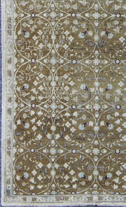 Antique All - Over Design Oushak Rug with Flowers in Ivory and Olive Green, rug EN - 141498 country of origin / type: Turkey / Oushak, circa second quarter of 20th Century. Produced in 1930's Turkey, this antique Oushak is characterized by a unique... - Keivan Woven ArtsEN - 141498 - 6680Rug