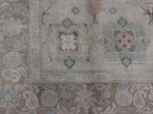 Vintage Turkish Floral Oushak Rug in Pale Gray, Brown and Blue. Country of Origin: Turkey; Type: Oushak; Design: Floral, Oushak Floral; Keivan Woven Arts: rug EN - 141684 Measures: 6'7 x 10'10 This vintage Turkish Oushak showcases very c... - Keivan Woven ArtsEN - 141684 - 6721Rug