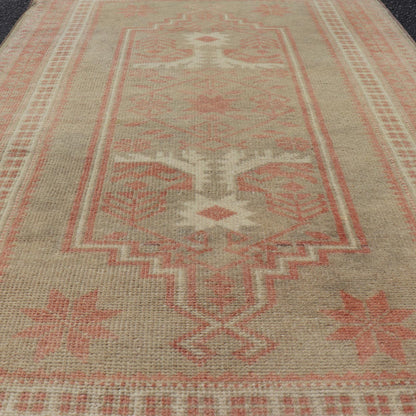 Vintage Turkish Oushak Rug with Geometric Design in Soft Red, and Light Green. Keivan Woven Arts rug/EN - 14171, country of origin / type: Turkey / Oushak, circa 1940, Oushak vintage. Measures: 2'6 x 3'10 - Keivan Woven ArtsEN - 14171 - 23750Rug