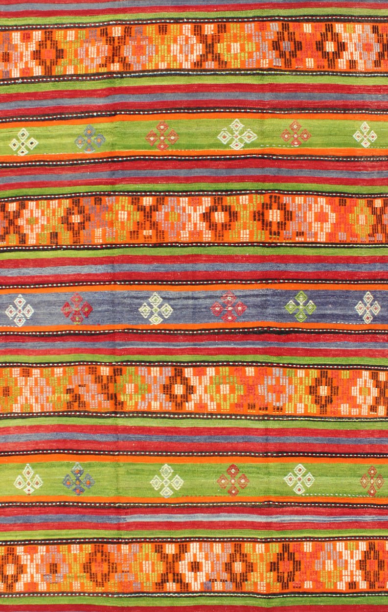 Colorful and Bright Turkish Kilim Rug with Stripe Geometric Design. Vintage Hand - Knotted Turkish Kilim, rug EN - 141719, country of origin / type: Turkey / Kilim, circa mid - 20th century. Featuring tribal shapes with a spotted and speckled asso... - Keivan Woven ArtsEN - 141719 - 6757Rug