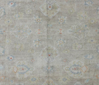 Large Turkish Oushak Rug with Neutral Color Palette and All - Over Flower Design kwarugs Very large Turkish Oushak rug with neutral color palette and all - over flower design, rug en - 141738, country of origin / type: Turkey / Oushak This hand... - Keivan Woven ArtsEN - 141738 - 6761Rug
