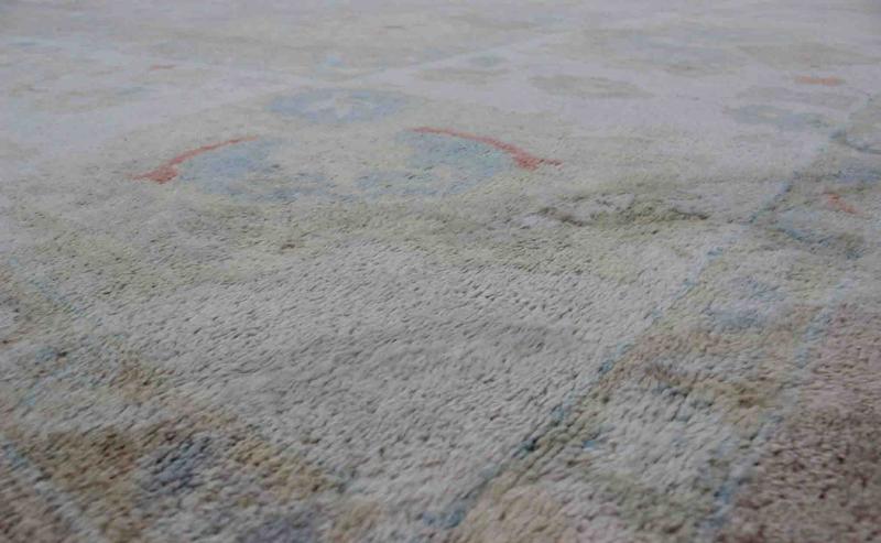 Large Turkish Oushak Rug with Neutral Color Palette and All - Over Flower Design kwarugs Very large Turkish Oushak rug with neutral color palette and all - over flower design, rug en - 141738, country of origin / type: Turkey / Oushak This hand... - Keivan Woven ArtsEN - 141738 - 6761Rug