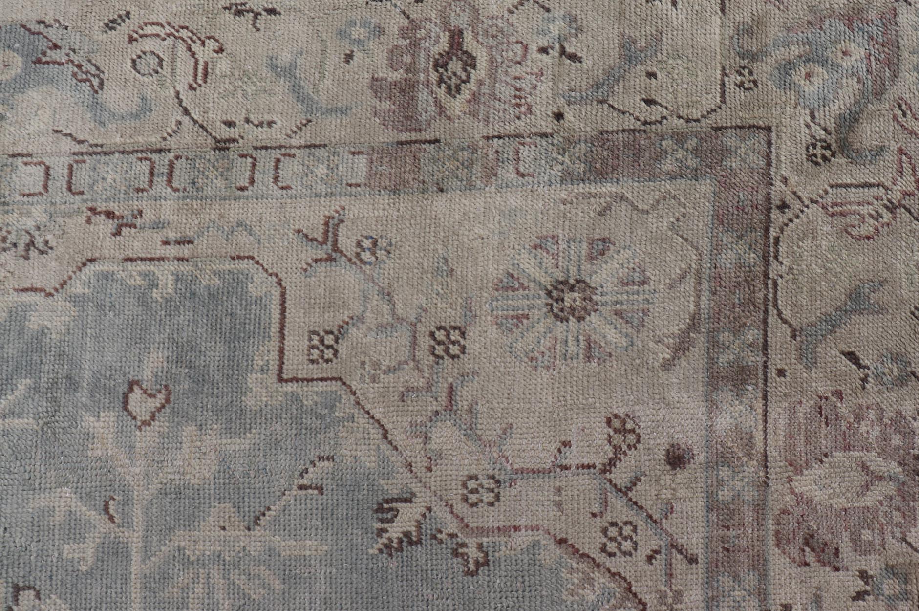 Antique Turkish Oushak Rug with Medallion With Light Gray - Blue, Cream, and Brown. Keivan Woven Arts / rug EN - 142046, country of origin / type: Turkey / Oushak, circa Early - 20th century. Measures: 10'9 x 14'2. Classical designs and muted colors a... - Keivan Woven ArtsEN - 142046 - 8038Rug