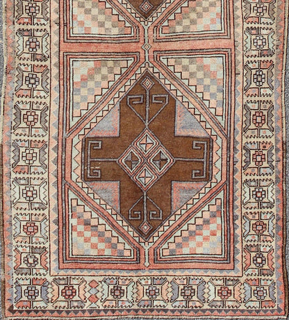 Multicolored pastel vintage Turkish Oushak runner with cross shapes design, rug en - 142351, country of origin / type: Turkey / Oushak, circa 1940 This vintage Turkish Oushak runner (circa 1940) features a unique blend of colors and an intricately... - Keivan Woven ArtsEN - 142351 - 8371Rug