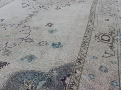 Light Color Turkish Oushak Vintage Gallery Runner with Stylized Floral Design. Vintage Oushak gallery rug from Turkey in with flower motifs, Keivan Woven Arts / rug EN - 142397, country of origin / type: Turkey / Oushak, circa 1940 This vin... - Keivan Woven ArtsEN - 142397 - 8387Rug