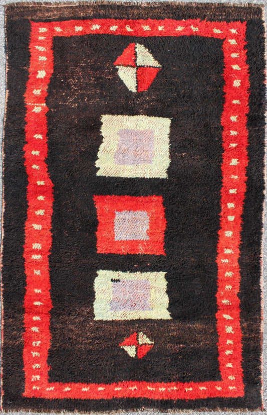 Modern Mid - 20th Century Turkish Tulu Rug with Geometric Shapes in Vivid Red, brown, yellow. rug en - 142566, country of origin / type: Turkey / Tulu, circa 1950 This vintage Tulu rug from Turkey (circa mid - 20th century) is both minimalist ... - Keivan Woven ArtsEN - 142566 - 8885