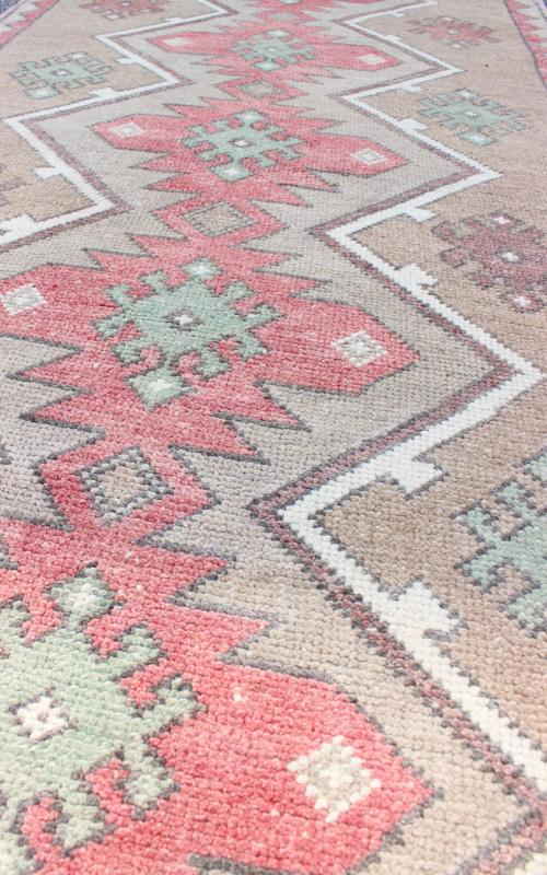 Turkish Tulu Runner With Geometric Medallions in Vivid Coral, Tan, and Mint Green. Rug EN - 142686. Keivan Woven Arts country of origin / type: Turkey / Tulu circa mid - 20th century. This Tulu runner contains seven red and light green medallions la... - Keivan Woven ArtsEN - 142686 - 8345Rug