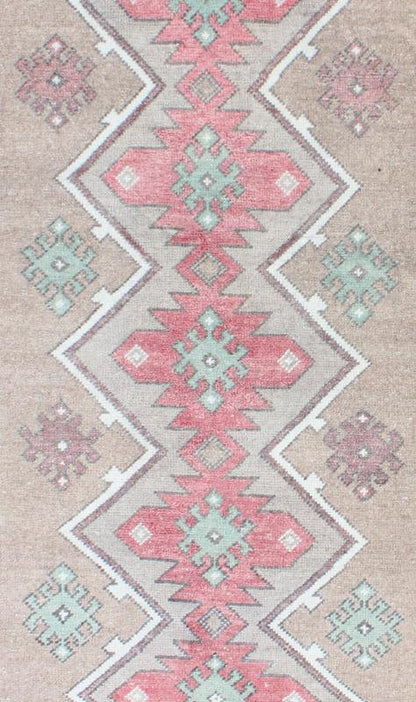 Turkish Tulu Runner With Geometric Medallions in Vivid Coral, Tan, and Mint Green. Rug EN - 142686. Keivan Woven Arts country of origin / type: Turkey / Tulu circa mid - 20th century. This Tulu runner contains seven red and light green medallions la... - Keivan Woven ArtsEN - 142686 - 8345Rug