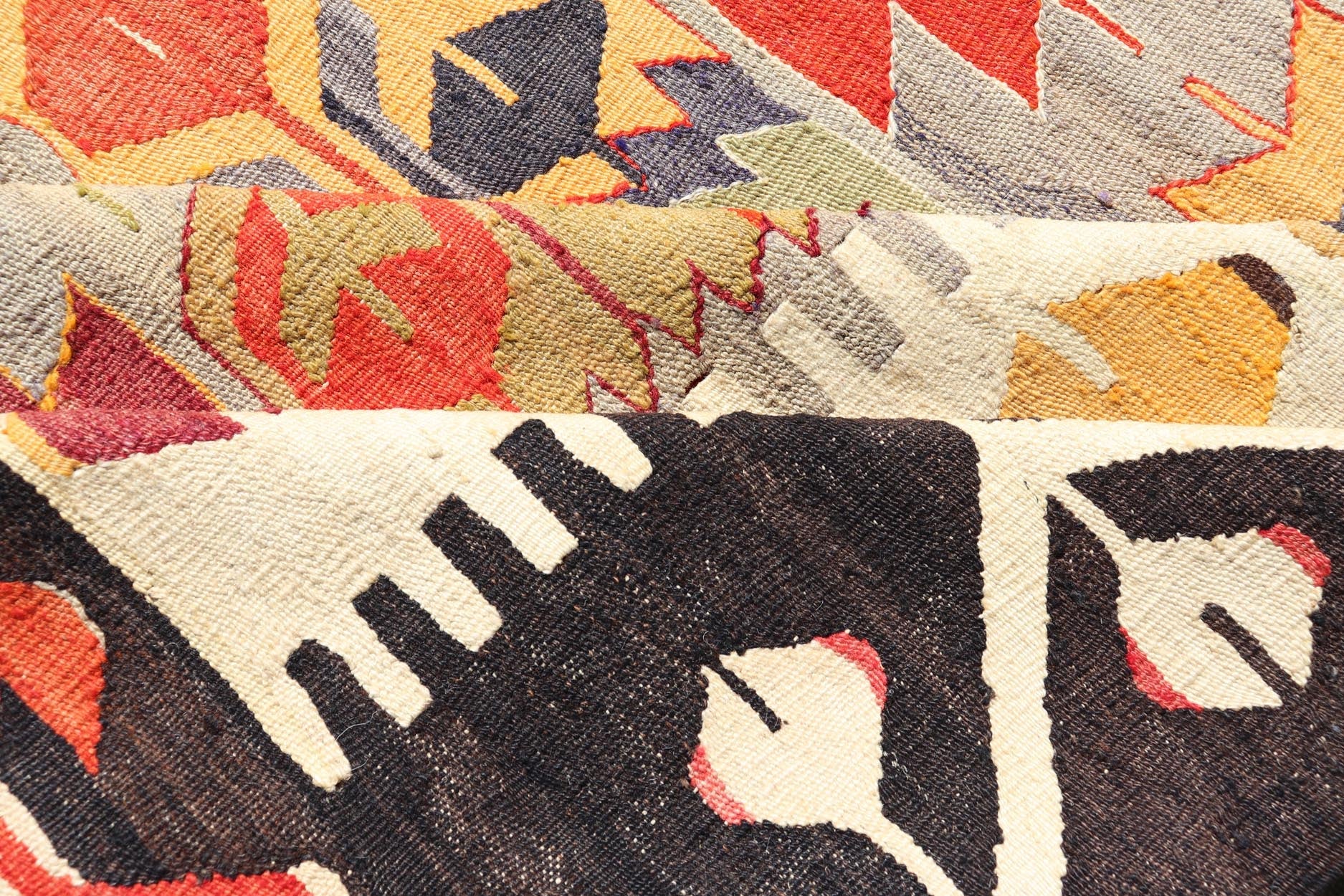 Colorful Vintage Turkish Flatweave Rug with All - Over Tribal Design. flat - weave Kilim from Turkey vintage in grey, ivory, yellow, red, and green. Keivan Woven Arts / rug EN - 14277, country of origin / type: Turkey / Kilim, circa 1950. Measures: 6'0 x 8'0 - Keivan Woven ArtsEN - 14277 - 23571Rug