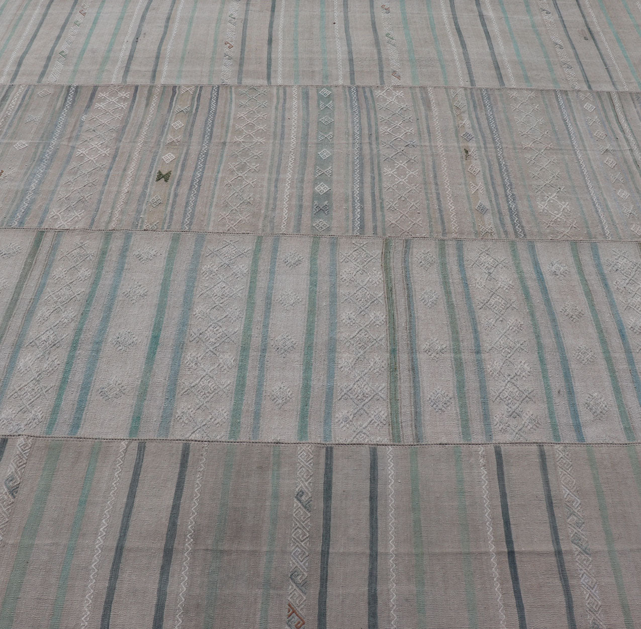 Measures: 10'4 x 16'8 Large Vintage Neutral Paneled Kilim Flat - Weave in Neutral Muted Tones. Keivan Woven Arts /rug / EN - 14424, country of origin / type: Turkey / Kilim 1950s Large Vintage Hand Woven neutral paneled Kilim flat - weave. This vin... - Keivan Woven ArtsEN - 14424 - 22758Rug
