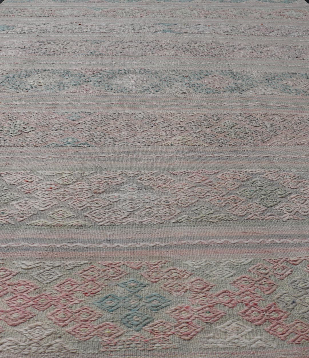 Measures: 5'9 x 11'0 Turkish Flat - Weave Hand Woven Kilim with Diamond Embroideries in Green & Pink. Keivan Woven Arts / rug EN - 14444, country of origin / type: Turkey / Kilim, circa 1950 This vintage Turkish Kilim rug features a contemporary ... - Keivan Woven ArtsEN - 14444 - 21811Rug