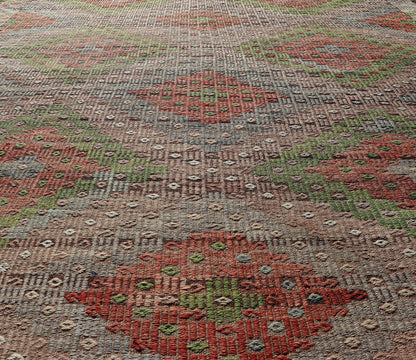 Vintage Turkish Embroidered Flat - Weave Rug with Geometric Design With Green Measures: 7'1 x 8'1 Vintage Turkish Embroidered Flat - Weave Rug with Geometric Design With Green. Keivan Woven Arts - Geometric design vintage Kilim rug from Turkey r... - Keivan Woven ArtsEN - 14459 - 22962Rug