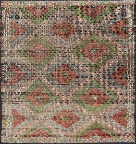 Vintage Turkish Embroidered Flat - Weave Rug with Geometric Design With Green Measures: 7'1 x 8'1 Vintage Turkish Embroidered Flat - Weave Rug with Geometric Design With Green. Keivan Woven Arts - Geometric design vintage Kilim rug from Turkey r... - Keivan Woven ArtsEN - 14459 - 22962