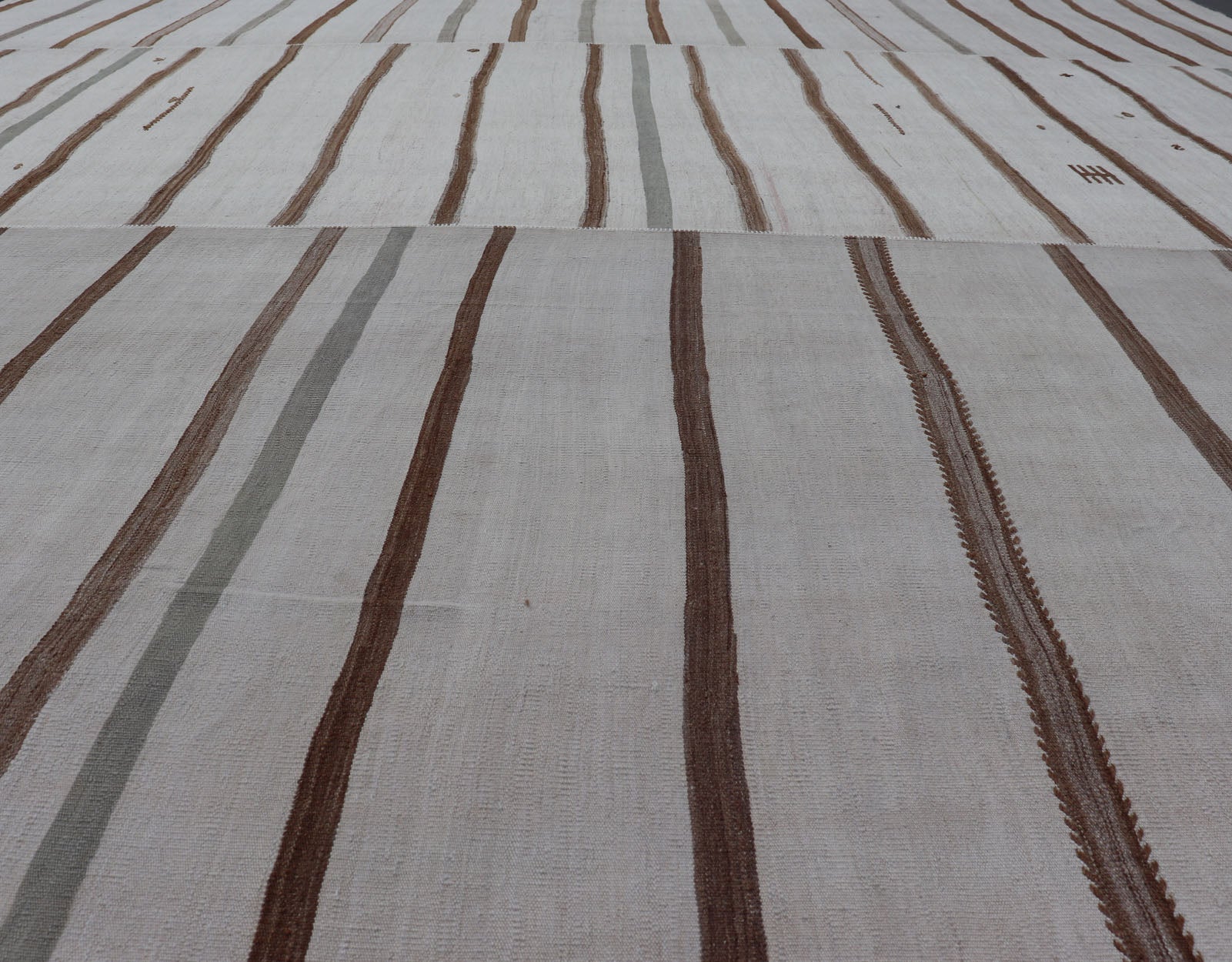 Measures: 13'7 x 15'7 Large Turkish Vintage Flat - Weave in Light Brown and Cream with Stripe Design. Keivan Woven Arts / rug EN - 14462, country of origin / type: Turkey / Kilim, circa 1950 This vintage striped design Turkish Kilim rendered in shade... - Keivan Woven ArtsEN - 14462 - 22764Rug
