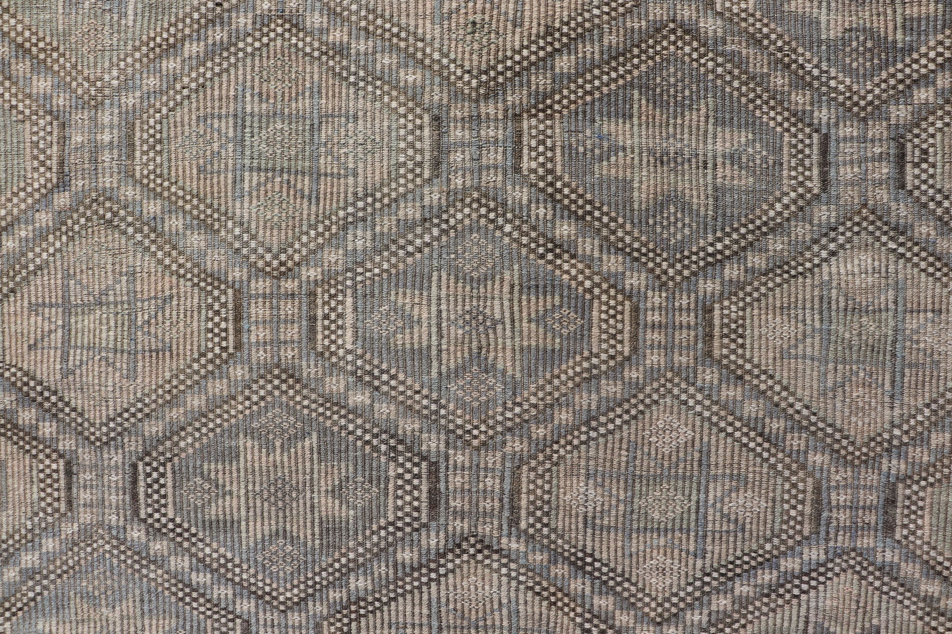 Measures: 6'0 x 9'10 Vintage Turkish Embroidered Flat - Weave Rug with Geometric Diamond Design. Keivan Woven Arts - Geometric design vintage Kilim rug from Turkey rug EN - 14480, country of origin / type: Turkey / Kilim, circa 1950. Featuring a ... - Keivan Woven ArtsEN - 14480 - 22770Rug