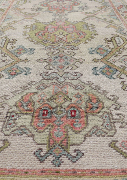 Measures: 2'10 x 5'8 Layered Medallion Vintage Turkish Area Rug Oushak with Geometric Motifs. Country of origin: Turkey; type: Oushak; design: Medallion; Keivan Woven Arts: rug EN - 14495; Layered medallion antique Turkish Oushak rug sub - geometric mo... - Keivan Woven ArtsEN - 14495 - 22782Rug