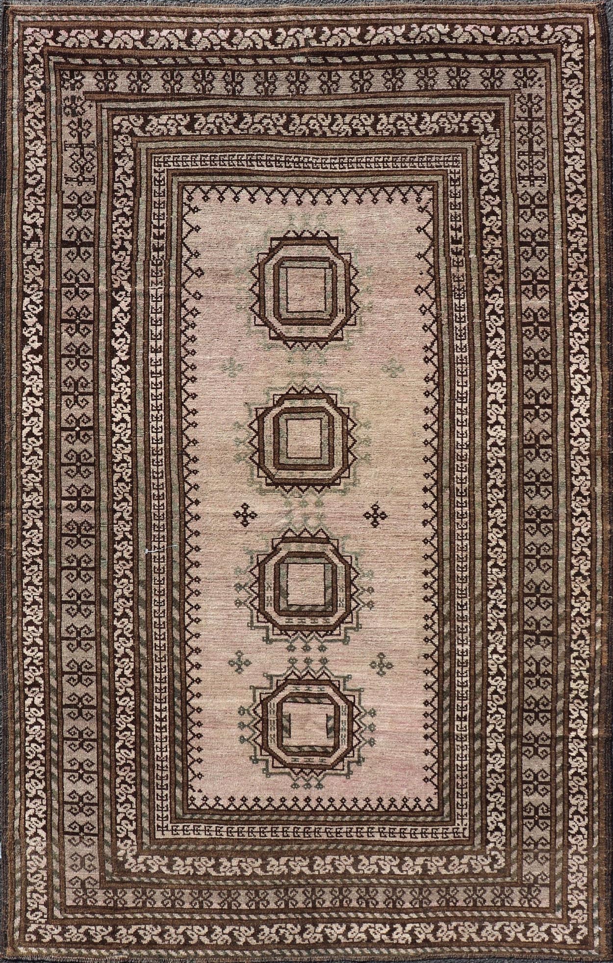 Measures: 4'2 x 6'9 Antique Baluch Tribal Rug with All - Over Geometric Diamond Medallion Design. Keivan Woven Arts, rug EN - 14681; country of origin / type: Iran / Baluch, circa 1930s. This Antique Baluch rug has been hand - knotted and features... - Keivan Woven ArtsEN - 14681 - 21829