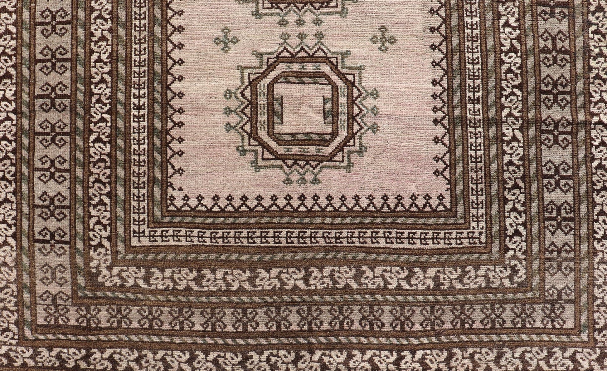 Measures: 4'2 x 6'9 Antique Baluch Tribal Rug with All - Over Geometric Diamond Medallion Design. Keivan Woven Arts, rug EN - 14681; country of origin / type: Iran / Baluch, circa 1930s. This Antique Baluch rug has been hand - knotted and features... - Keivan Woven ArtsEN - 14681 - 21829