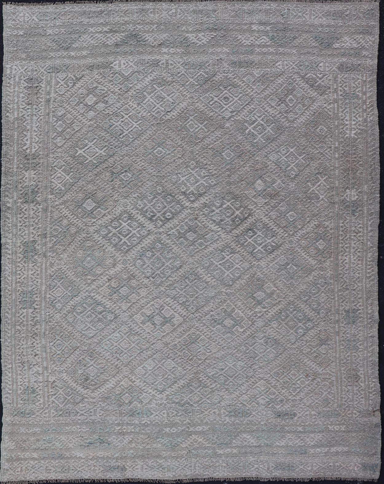 Measures: 4'8 x 6'3 Vintage Turkish Embroidered Kilim in Tribal Diamonds in Neutral Tones. Country of origin: Turkey; type: Kilim; design: Tribal Motif, sub - geometric; Keivan Woven Arts: rug EN - 14818. This vintage flat weave Kilim was hand wove... - Keivan Woven ArtsEN - 14818 - 21859Rug