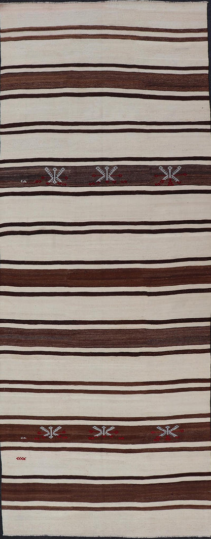 Turkish vintage flat - weave in shades of brown and ivory with stripe design with Minimalist design and stripes. Keivan Woven Arts / rug EN - 14900, country of origin / type: Turkey / Kilim, circa 1950 Measures: 4'10 x 13'7 This vintage striped desi... - Keivan Woven ArtsEN - 14900 - 23989Rug