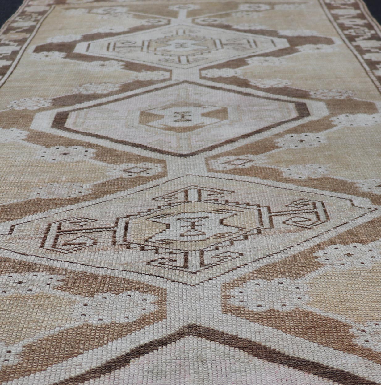 nan - Keivan Woven ArtsEN - 14949 - 26412Rug