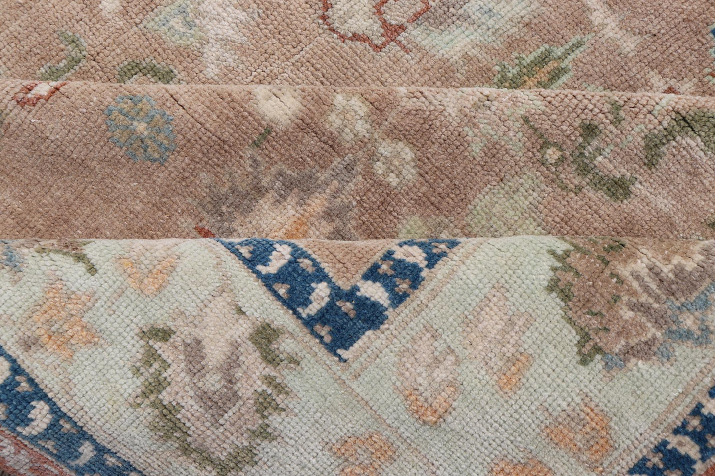 Colorful Turkish Oushak Rug in Salmon Background with All - Over Floral Design. Country of Origin: Turkey; Type: Oushak; Design: All - Over, Floral; Keivan Woven Arts/ rug EN - 14950; Measures: 6'7 x 10'7 Beautiful 1930's colorful Turkish Oush... - Keivan Woven ArtsEN - 14950 - 23666Rug
