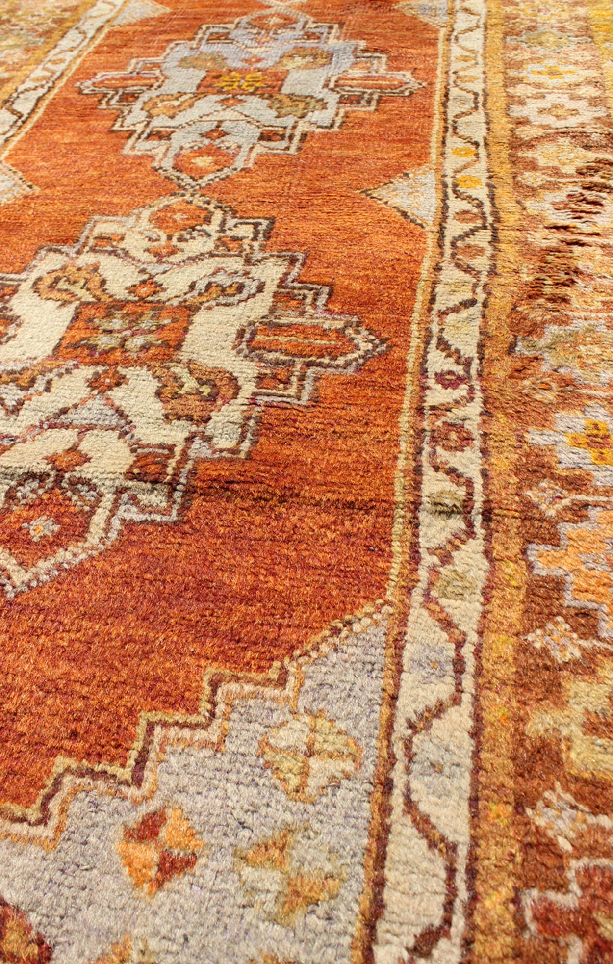 Antique Turkish Oushak runner with geometric diamond medallions, kwarugs en - 150, country of origin / type: Turkey / Oushak, circa 1930 This antique Oushak runner features a unique blend of cheerful colors and an intricately beautiful design. The... - Keivan Woven ArtsEN - 150 - 4365Rug