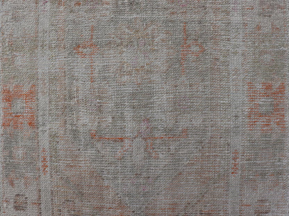 Turkish Muted Colored Oushak Rug is Subdued Medallion Design. Keivan Woven Arts / rug EN - 15128, country of origin / type: Turkey / Oushak, circa 1940 Measures: 2'7 x 4'2 This vintage Turkish Oushak carpet from Turkey boasts a center medallion in... - Keivan Woven ArtsEN - 15128 - 23785Rug