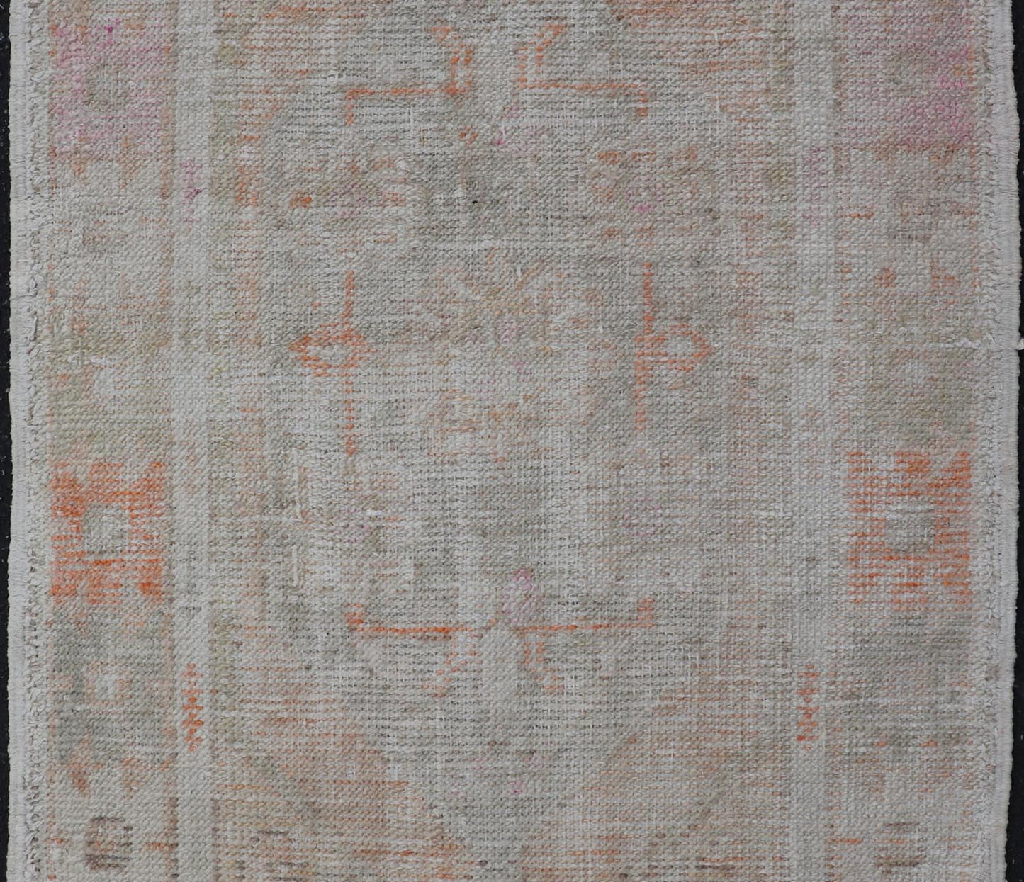 Turkish Muted Colored Oushak Rug is Subdued Medallion Design. Keivan Woven Arts / rug EN - 15128, country of origin / type: Turkey / Oushak, circa 1940 Measures: 2'7 x 4'2 This vintage Turkish Oushak carpet from Turkey boasts a center medallion in... - Keivan Woven ArtsEN - 15128 - 23785Rug