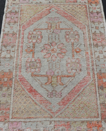 Turkish Oushak Vintage Carpet in Light Orange, Light Blue and Multi Colors. Keivan Woven Arts / rug/EN - 15138, Keivan Woven Arts / country of origin / type: Turkey / Oushak, circa 1950 Measures: 2'8 x 3'9 This vintage Turkish Oushak rug features ... - Keivan Woven ArtsEN - 15138 - 23791Rug