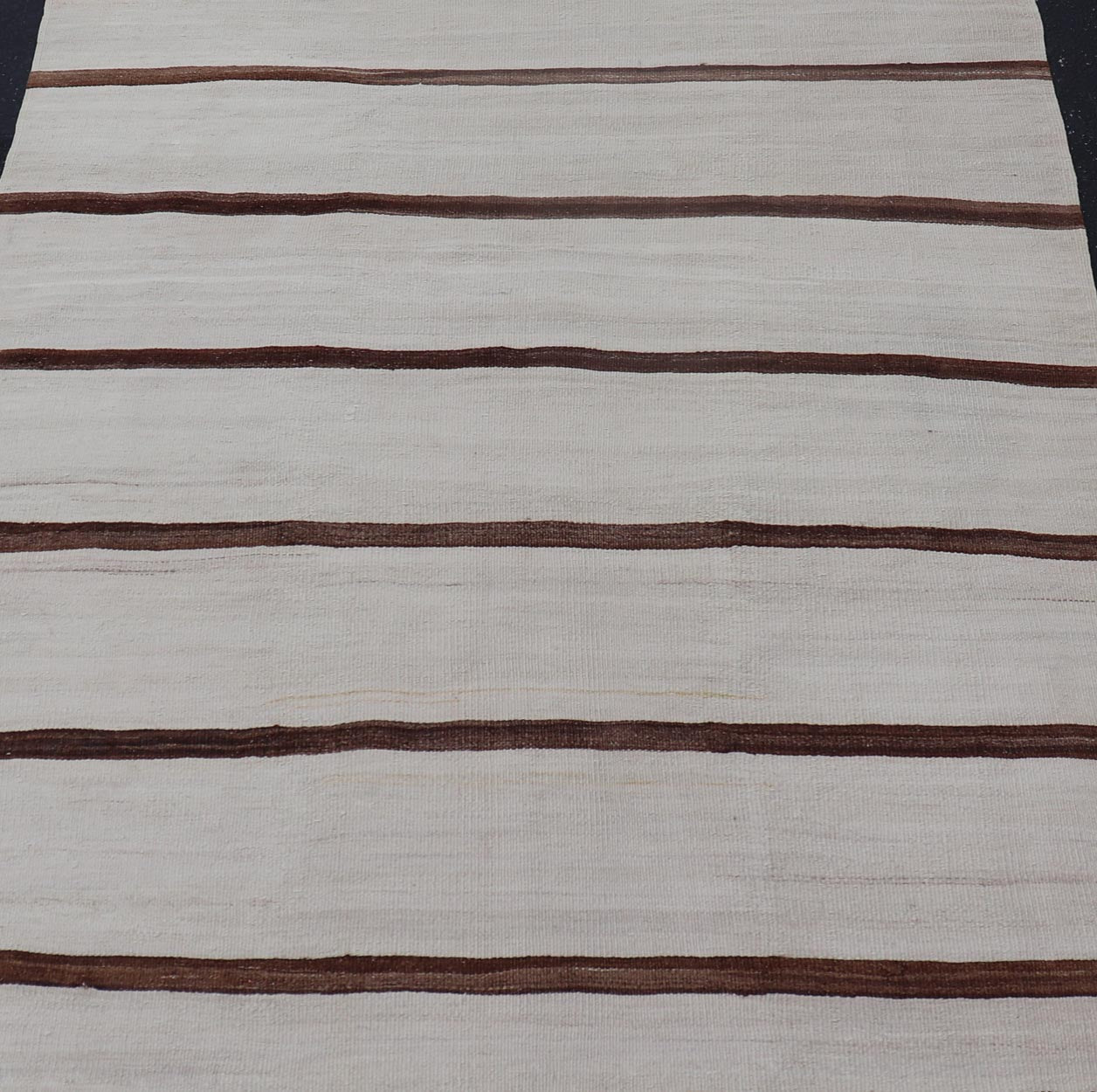 Turkish Vintage Kilim in Shades of Brown and Ivory with Stripe Design. Keivan Woven Arts / rug EN - 15170, country of origin / type: Turkey / Kilim, circa 1950 Measures: 4'2 x 5'0 This vintage striped design Turkish Kilim rendered in shade of brow... - Keivan Woven ArtsEN - 15170 - 23803Rug