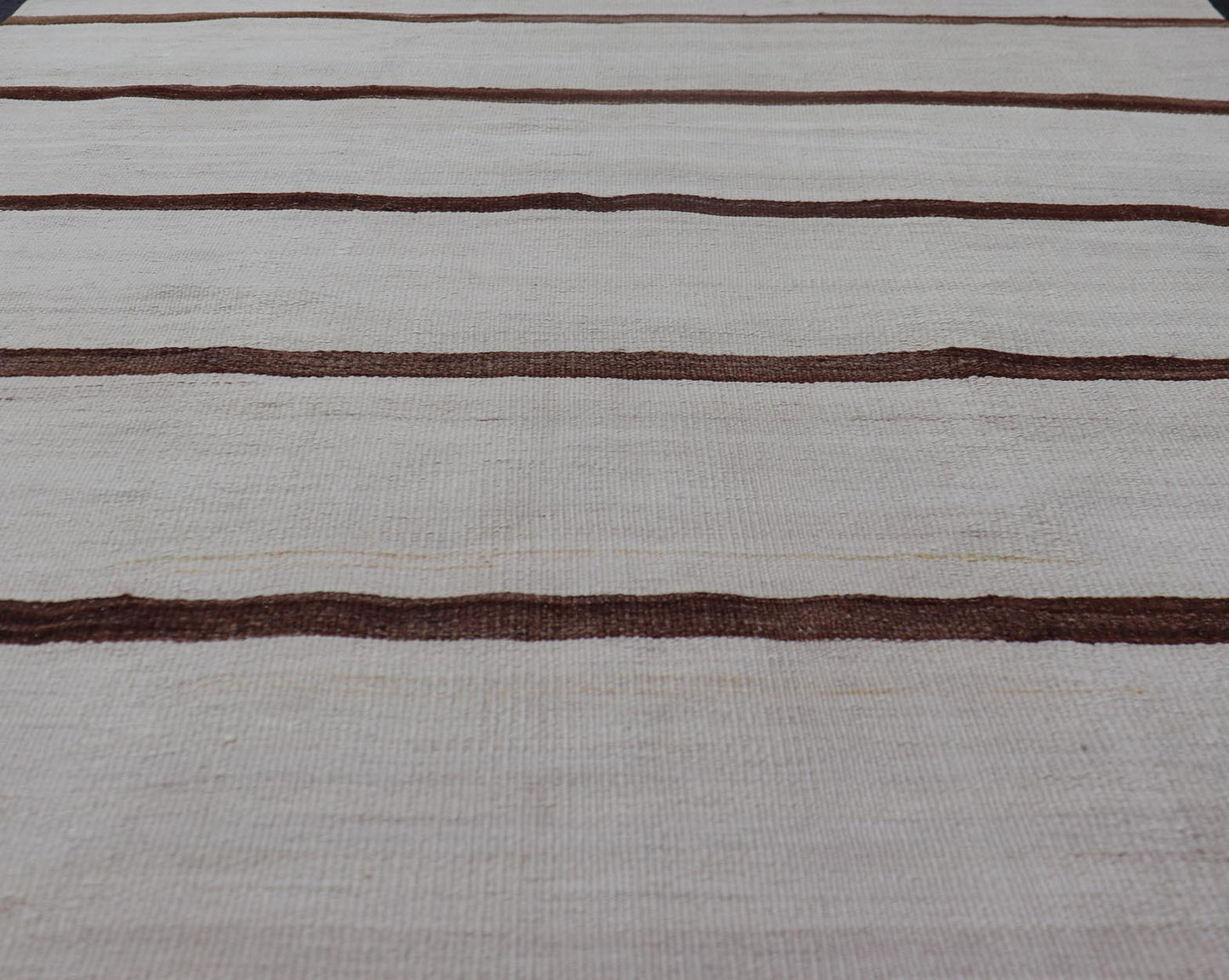 Turkish Vintage Kilim in Shades of Brown and Ivory with Stripe Design. Keivan Woven Arts / rug EN - 15170, country of origin / type: Turkey / Kilim, circa 1950 Measures: 4'2 x 5'0 This vintage striped design Turkish Kilim rendered in shade of brow... - Keivan Woven ArtsEN - 15170 - 23803Rug