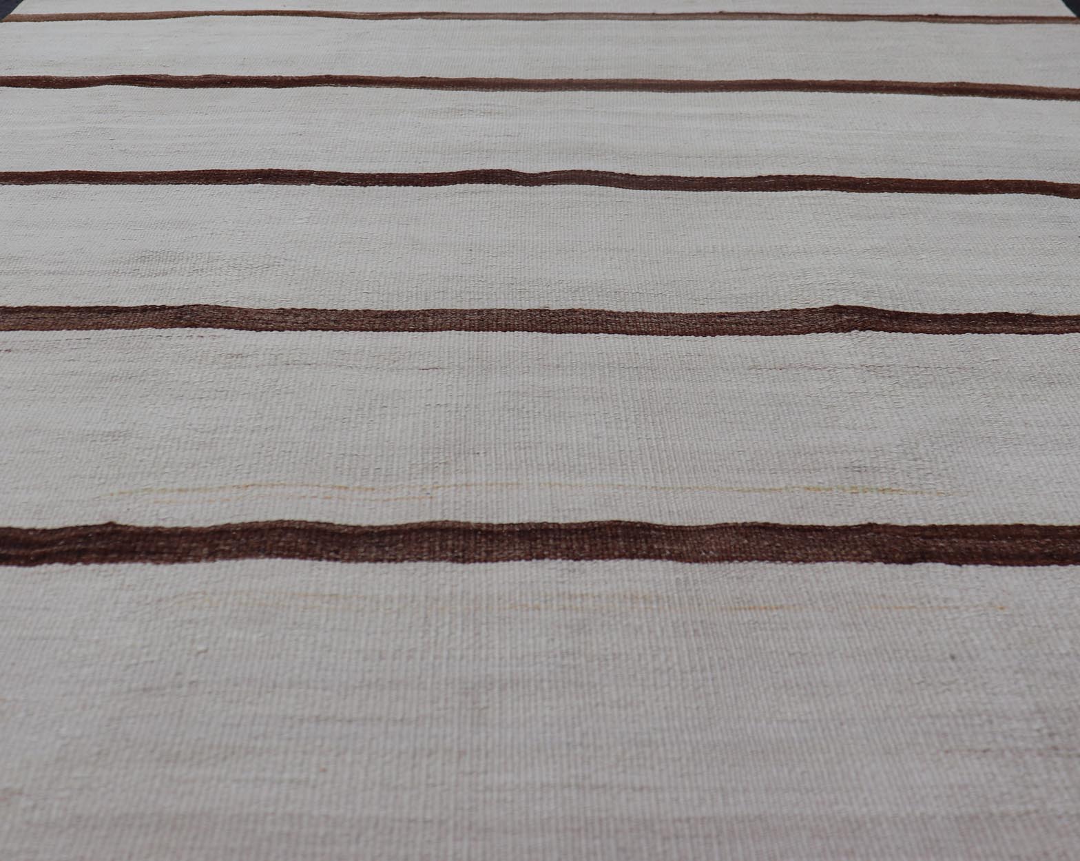 Turkish Vintage Kilim in Shades of Brown and Ivory with Stripe Design. Keivan Woven Arts / rug EN - 15170, country of origin / type: Turkey / Kilim, circa 1950 Measures: 4'2 x 5'0 This vintage striped design Turkish Kilim rendered in shade of brow... - Keivan Woven ArtsEN - 15170 - 23803Rug